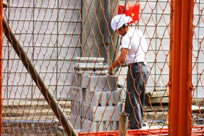 Worker Thumbnail 400 266 75 S C1